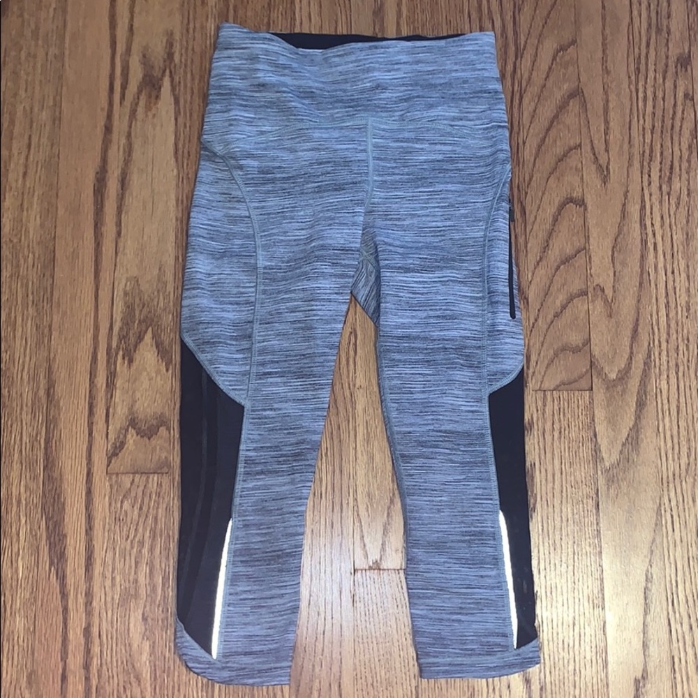 Grey Lululemon leggings